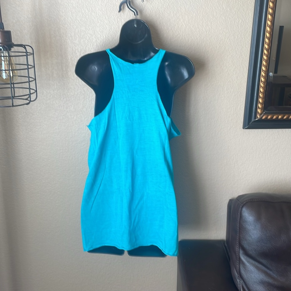 Disney Women’s “Have Courage and Be Kind” Tank Top & Donut w/Sprinkles Keychain - Picture 2 of 7